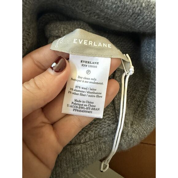 NWT Everlane Wool Beanie Hat Heathered Grey OS Adult - Picture 5 of 5